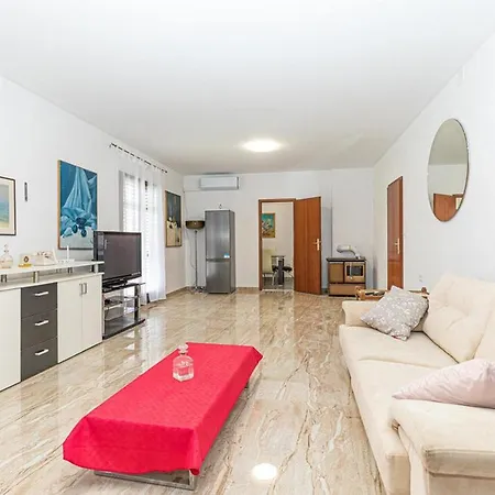With Parking Space - 23129 Apartment *