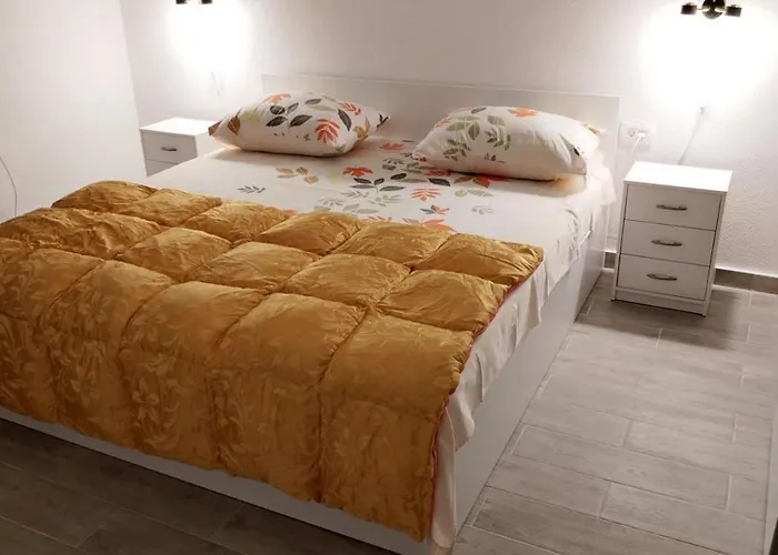 With Parking Space - 23129 公寓 *